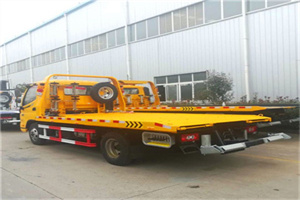 鸡泽附近拖车救援搭电